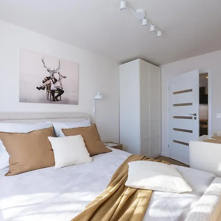 Boho Stag - 2 Osobne - 36m2 - Karkonosze - Self Check-in イェレニャ・グーラ